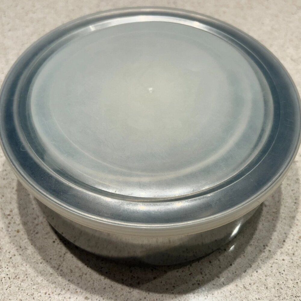 10-Piece Stainless Steel Storage Bowl Set with Snap-On Lids